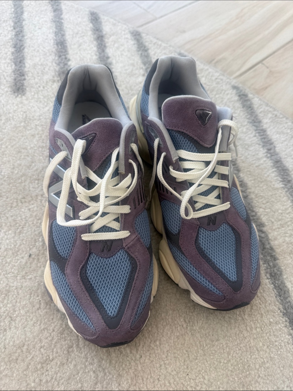 New Balance Men’s Blue & Purple Running Sneakers